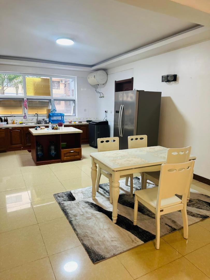 R&r Swahili Modern Appartments *